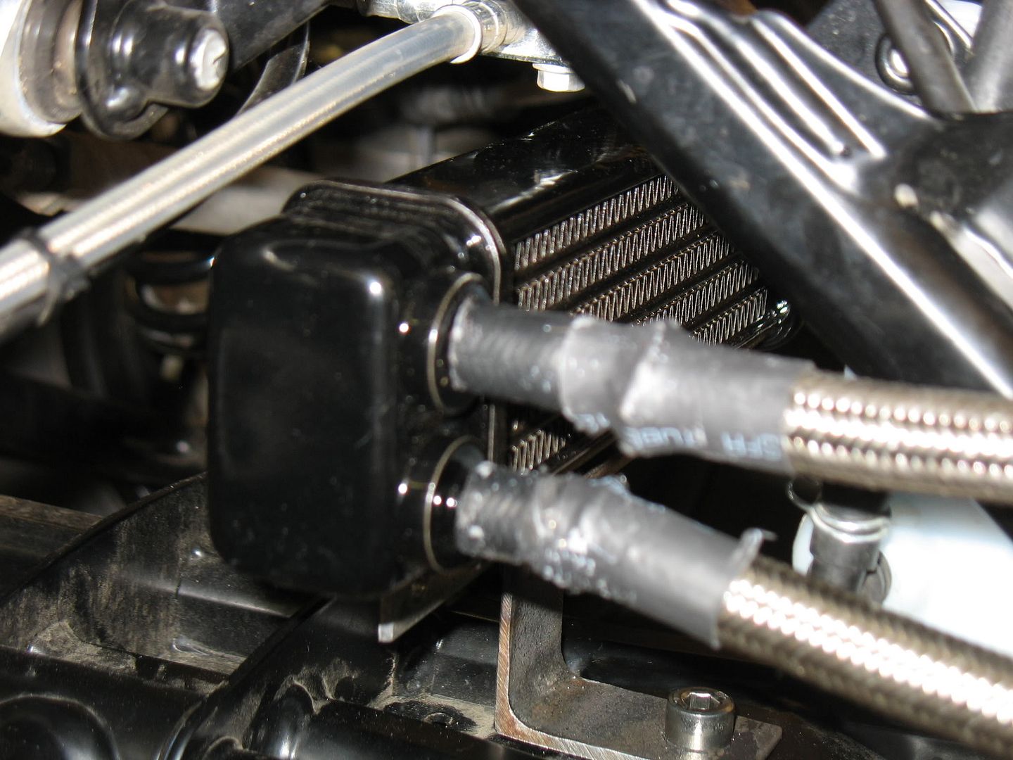 KTM RFS oil cooler / adapter